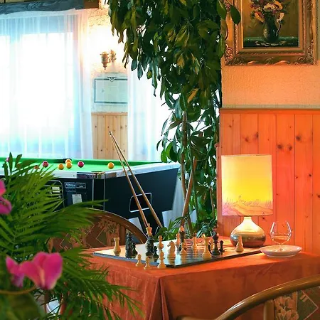 Otel Logis La Petite Chaumiere